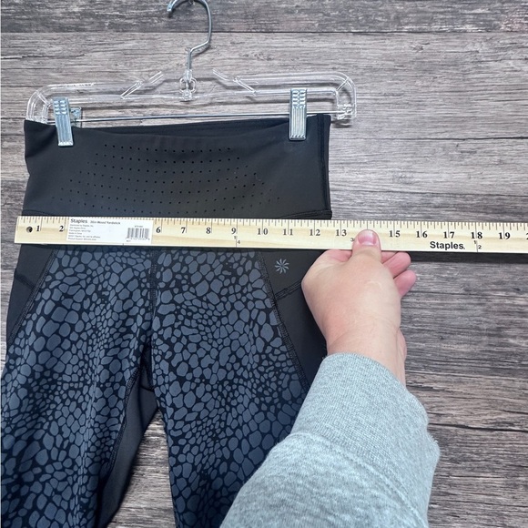 Athleta Black Patterned Leggings - Picture 3 of 8